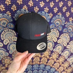 🐾free w/purchase🐾 black SnapBack hat